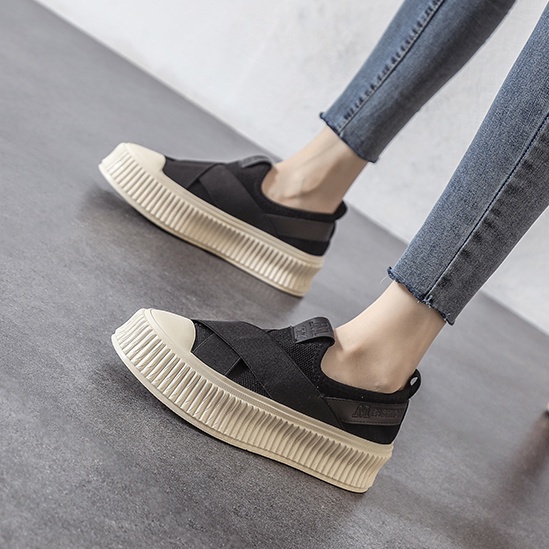

Women's Muffin Soft Bottom Slip-on Biscuit Loafers