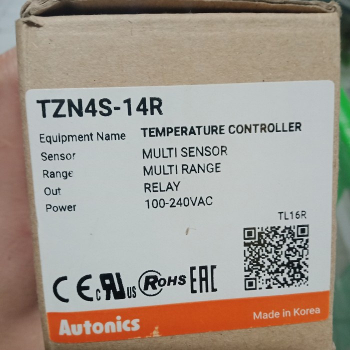 Autonics TZN4S-14R TEMPERATURE CONTROLLER TZN4S 14R ORIGINAL