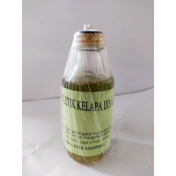 

1 botol minyak kelapa hijau