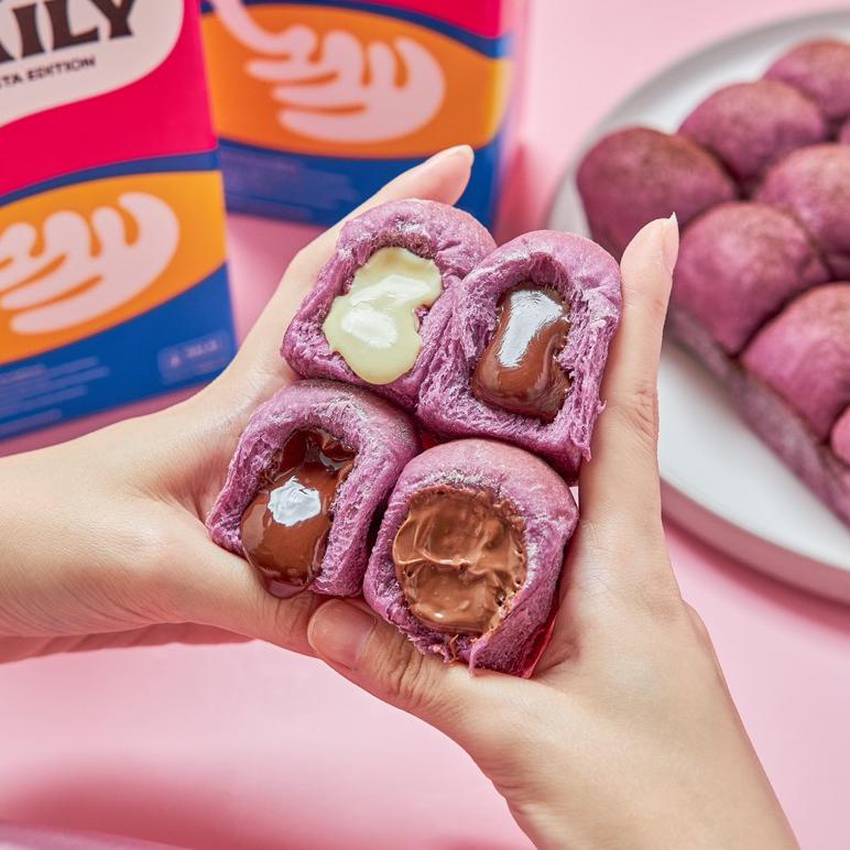 

Ready (VEGAN) UBE Oat Buns with Triple Chocolate