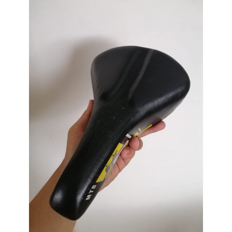 Sadel Sepeda SPD MTB Lawas Lawasan Bahan Bawah Plat Besi Original Bekas Second 2nd