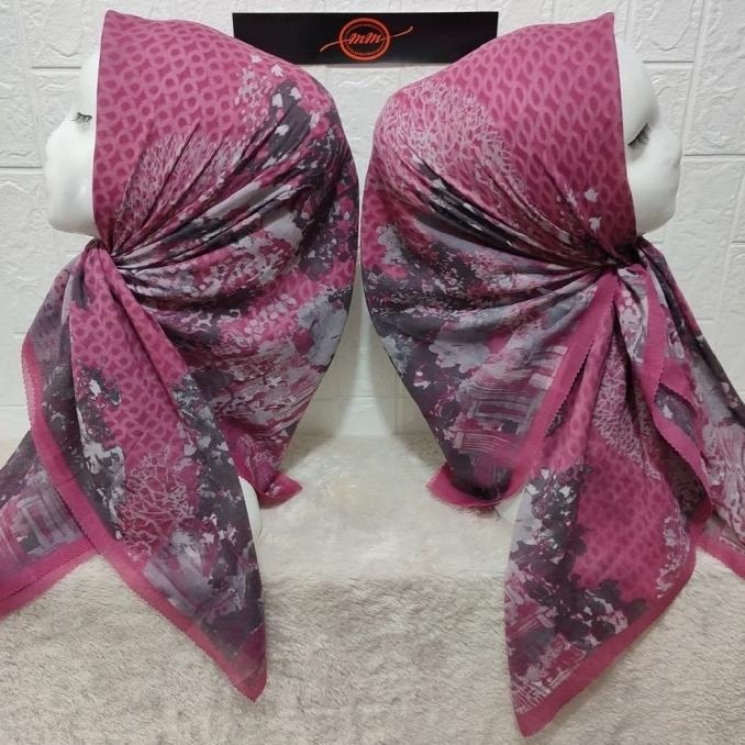 Big Sale Hijab Segi Empat Voal Motif New York Pink Magenta Kerudung Jilbab Pengiriman Cepat