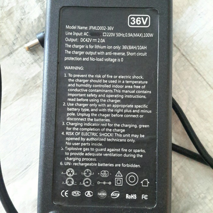 MANTAPP baterai li-ion litium li ion 36v 12Ah + ces charger set