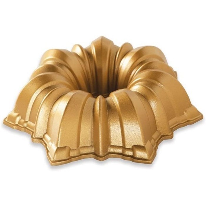 

[New Ori] Nordic Ware - Solera Bundt Pan Terbatas