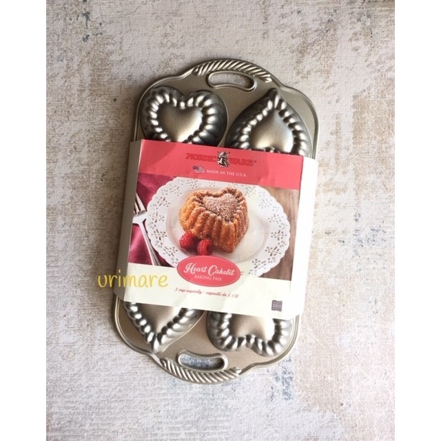 

[New Ori] Nordic Ware - Heart Cakelet Baking Pan Diskon