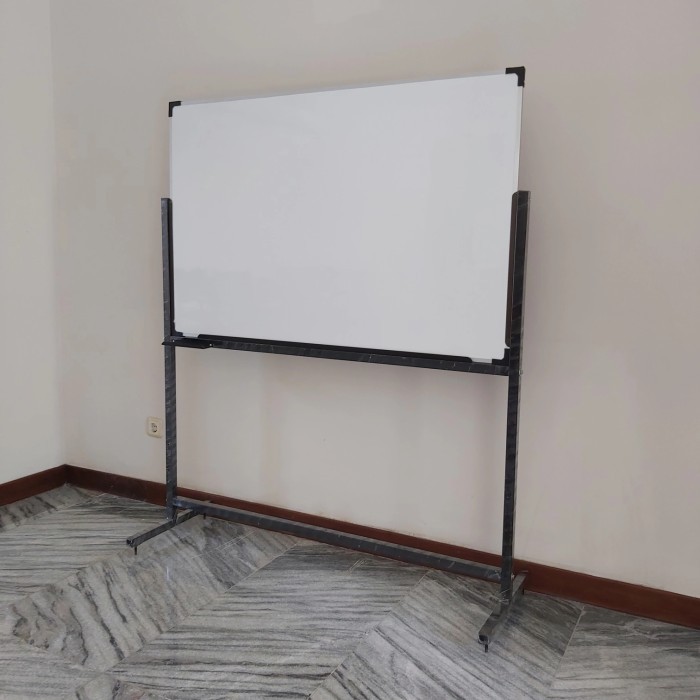 

[Baru] White Board Standing 60X90Cm Kaki Roda Berkualitas