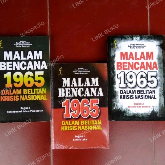 

[Baru] Buku Malam Bencana 1965 Dalam Belitan Krisis Nasional 3 Buku Terbatas