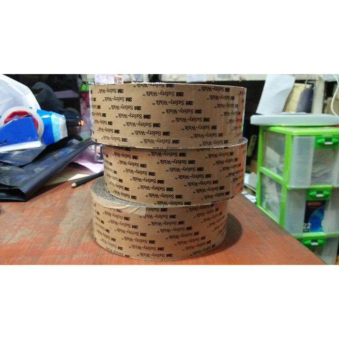 

[Baru] Lakban Lantai Safety Walk 3M 610-Uk 2-Isolasi Anti Slip 3M Limited