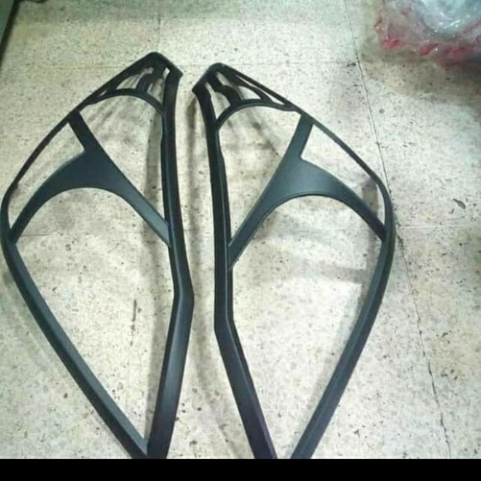 [New] Garnis Garnish Lampu All New Avanza / Xenia Hitam Terbatas