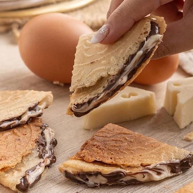 

TRE HAMPERS IMLEK / OLEH OLEH JAKARTA - SEMPRONG LOVES SEMPRONG LIPAT KUE KERING CEMILAN VIRAL MURAH LOVES SEMPRONG TERLARIS