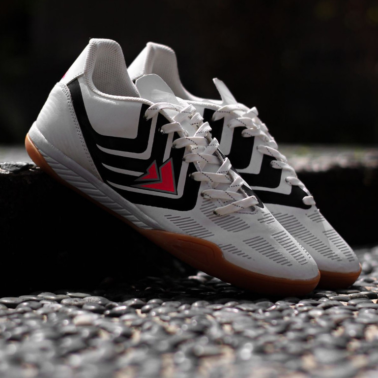 [MAD SPORT] SEPATU FUTSAL SEVSPO TIKI TAK IN WHITE PINK ORIGINAL 100%