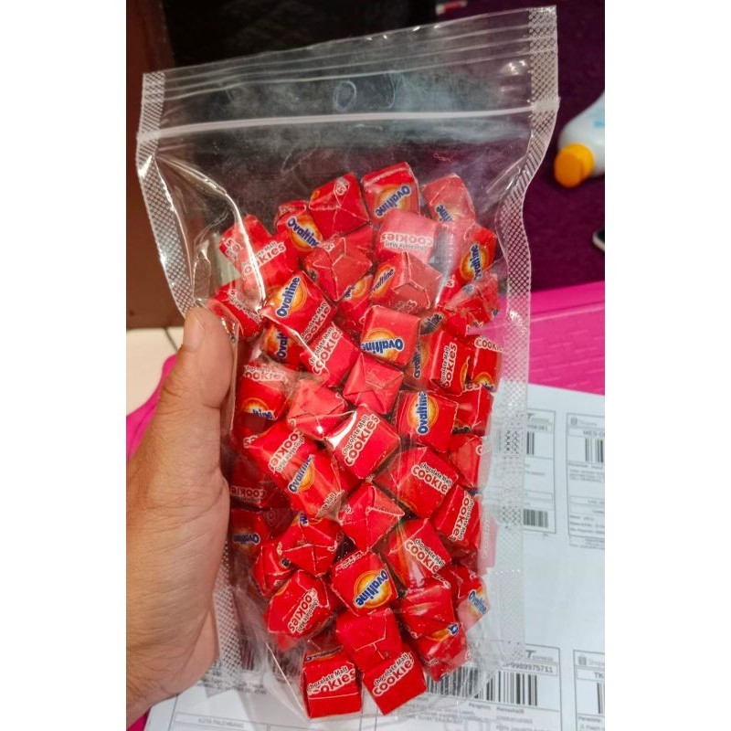 

Permen Ovaltine Cube Candy Isi 100