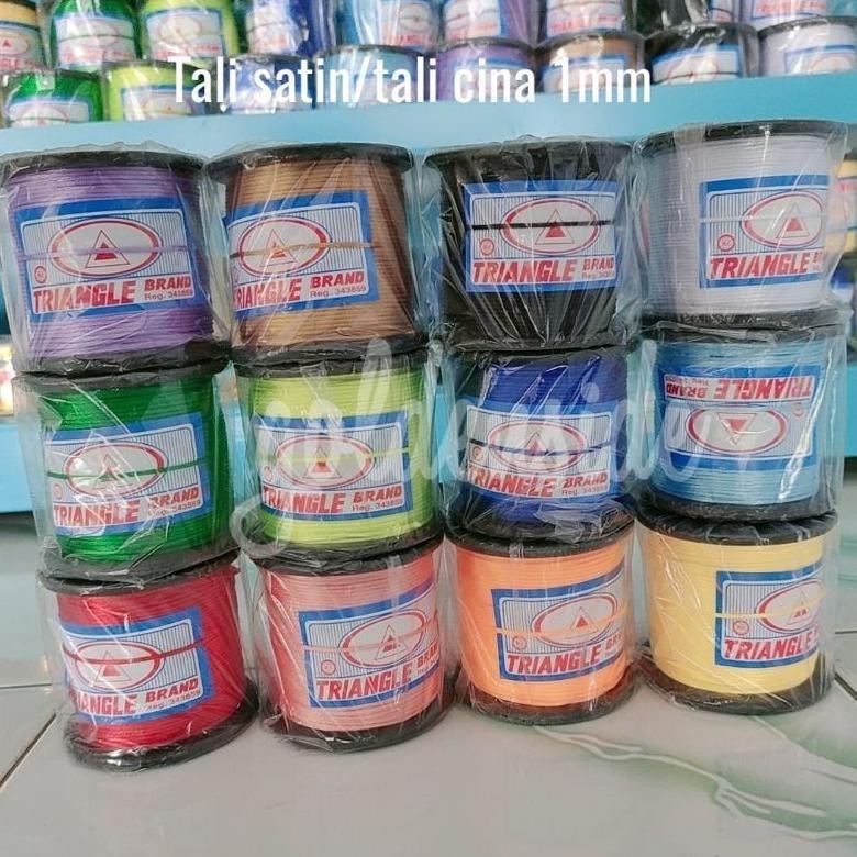 

Promo Spesial Tali satin 1mm per roll / Tali cina 1mm Sale