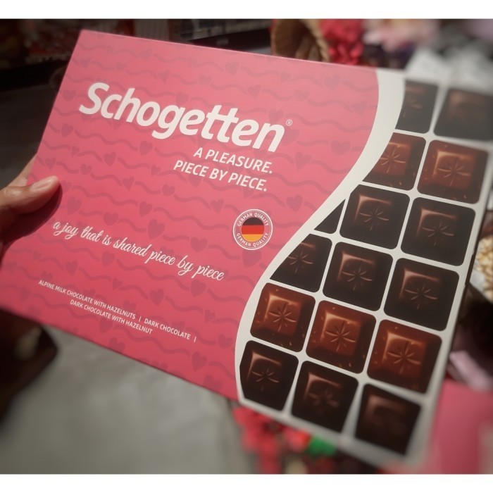 

Schogetten 3 Varian Chocolate Spesial Valentine 300Gr import Germany