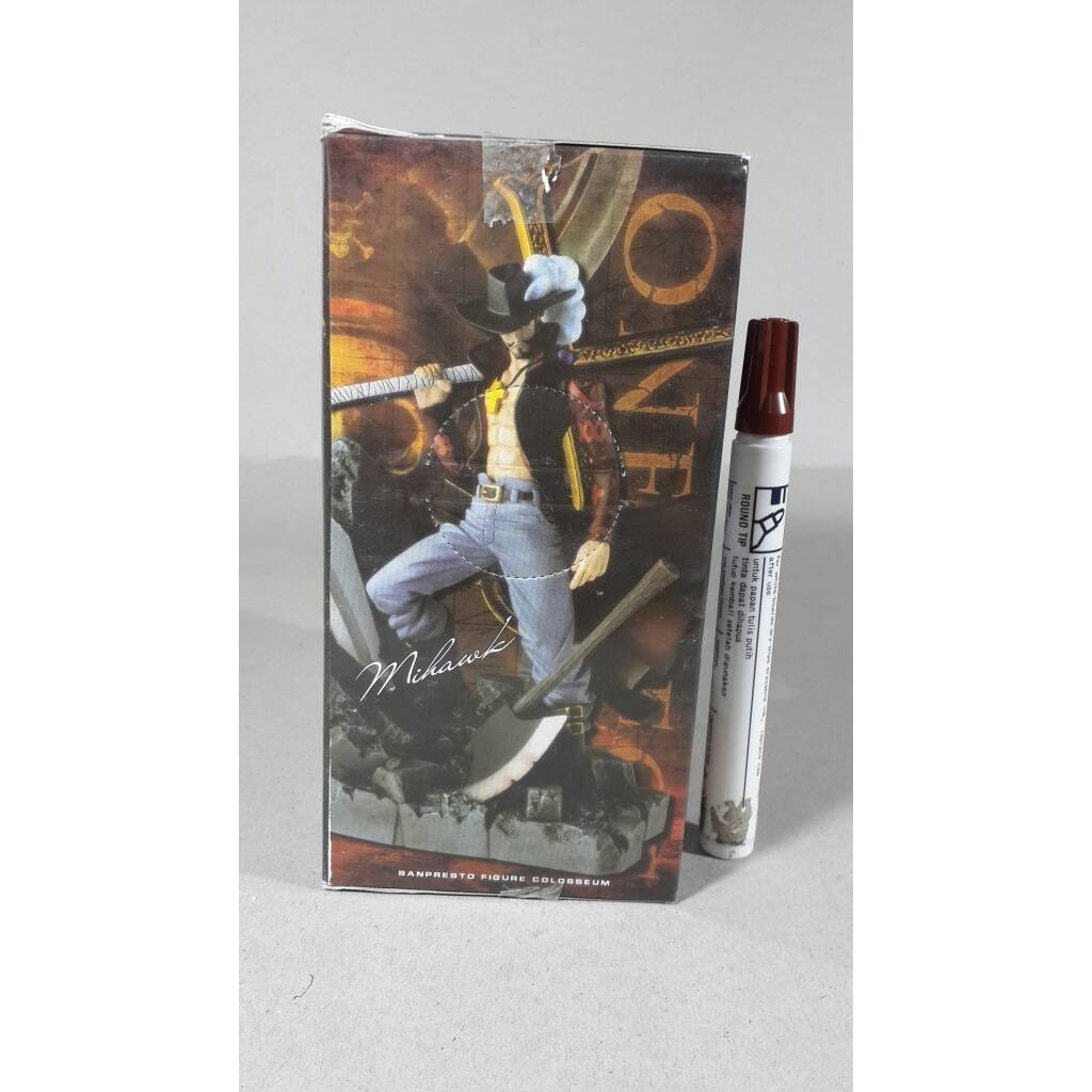 Hot Sale Sale Mainan Action Figure One Piece Mihawk Statue Termurah