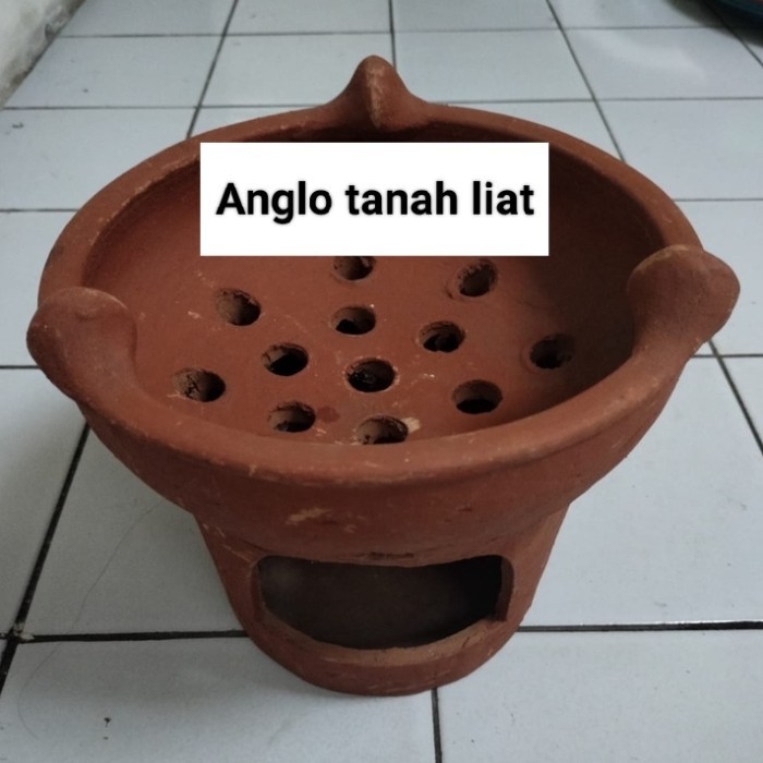 anglo tanah liat besar
