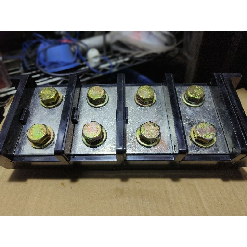 ISOLATOR STB PM / STB-400-4P / Terminal Block 400A
