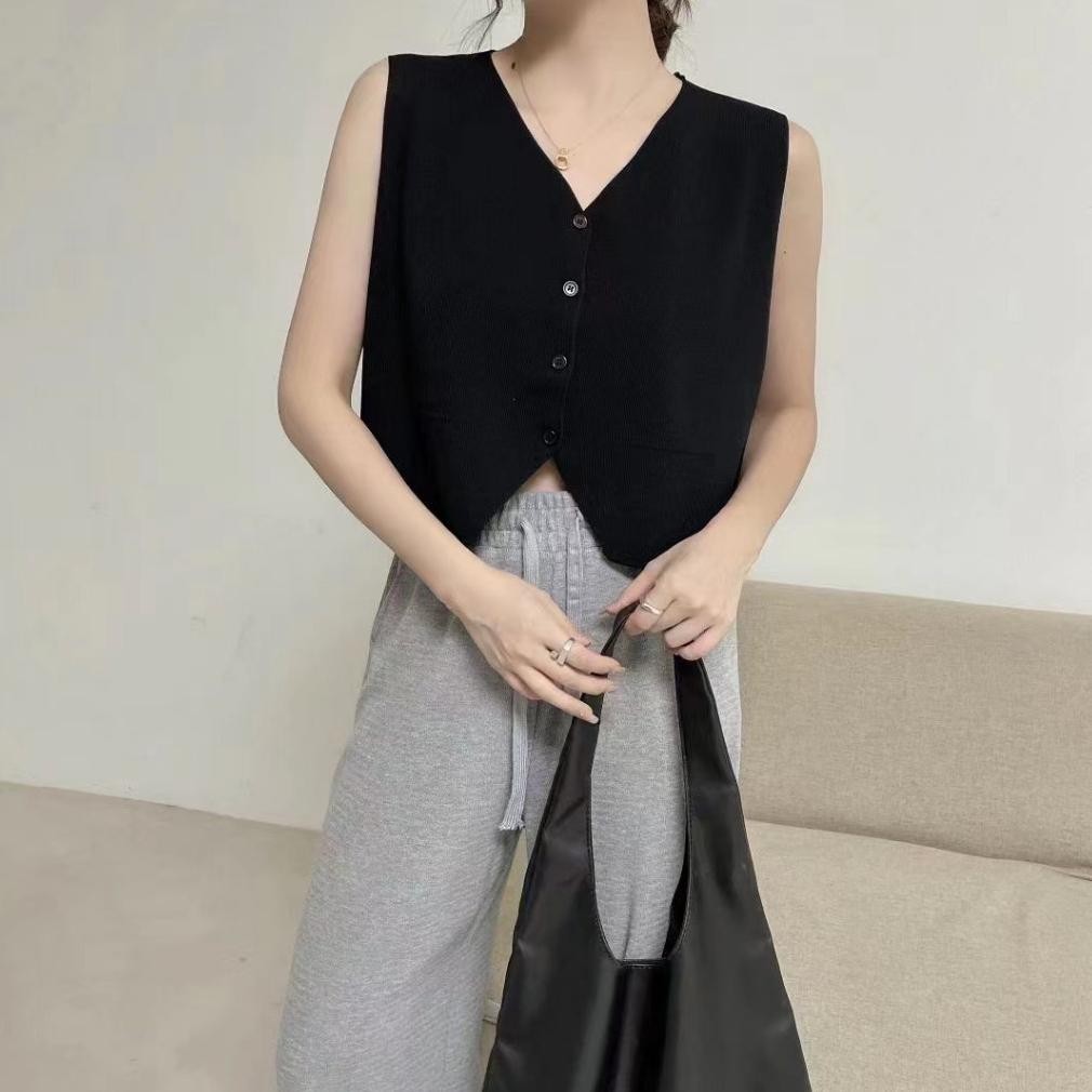 Flash Sale Layla Knit Vest Tank Top | Atasan Wanita Rompi Rajut Korean Style Kekinian Kancing Motif 