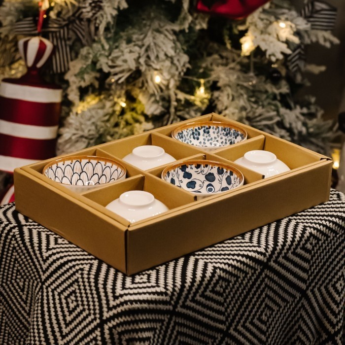 

Ready Nora Christmas Hampers Set