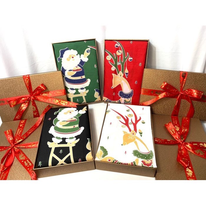 

Ready Hampers Natal Kain Batik Sogan Alusan /Wedding Gift /Christmas Hampers