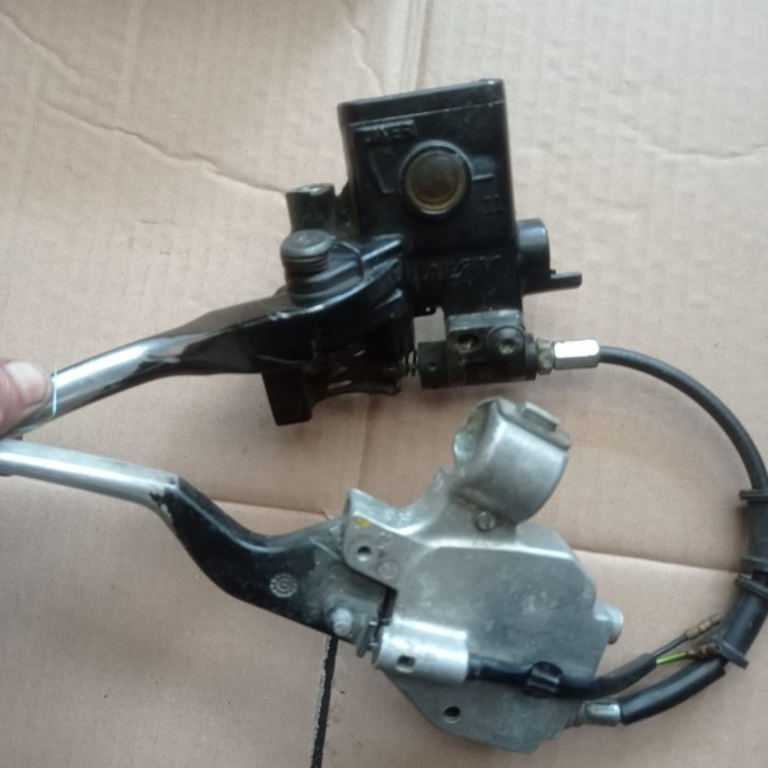 Master Rem Combi Brake Scoopy / Beat Fi / Beat Eco / Vario 110 Led Ori Terlariss 
