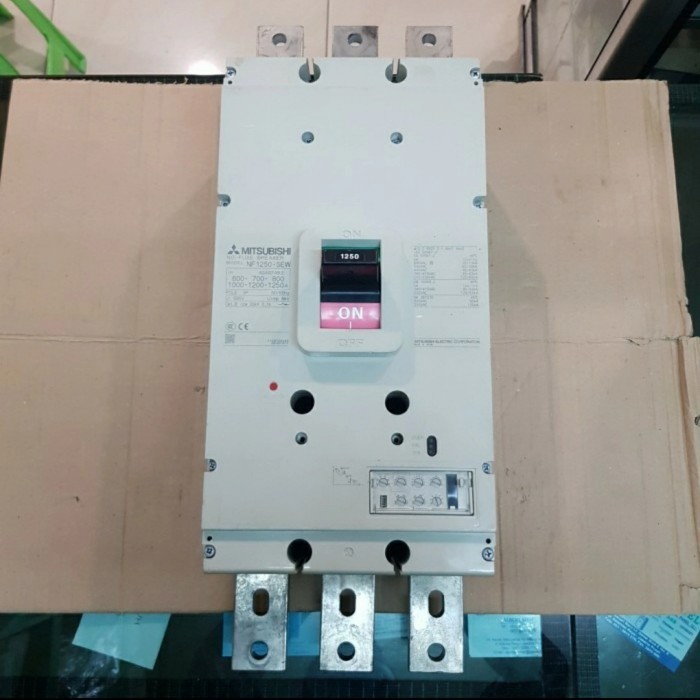 MCCB 3P 1250A NF1250-SEW MITSUBISHI NF1250SEW