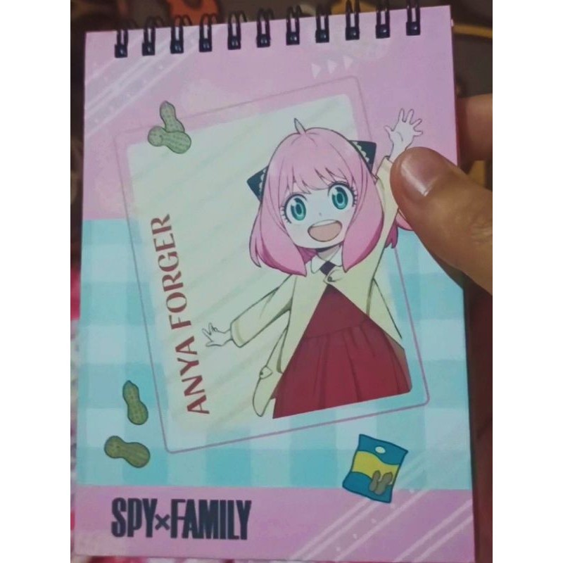 

Buku Diari Anya Spy X Family