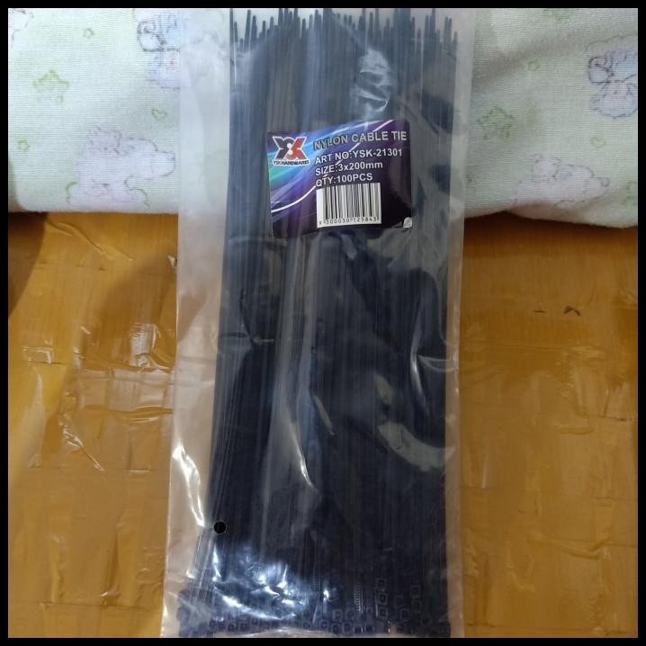 

TERMURAH TALI TIS/KABEL TIS/CABLE TIS HITAM 20CM (3 X 200MM) ISI 100 PCS !!