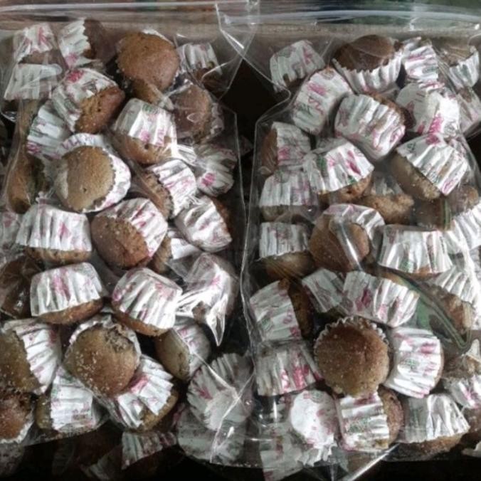 

Brownis Mini Bronis Kue Kering Roti Kiloan Terbaik