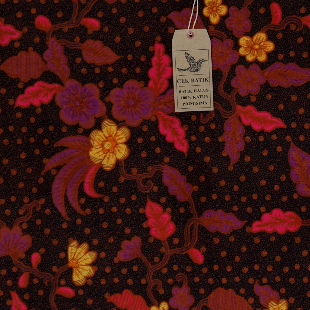 Kain Batik - Motif Bunga Kembar Warna Dasar Hitam Manis