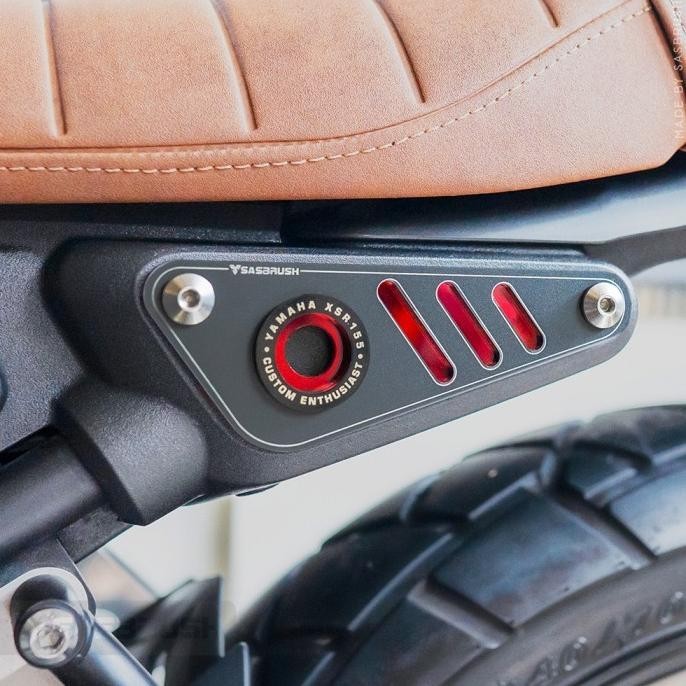 SIDE PANEL YAMAHA XSR155 /COVER PANEL XSR 155