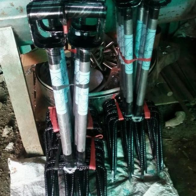 Terlaris Termurah Garpu Injak Tanah Garpu Ulir Garpu Tani /Alat Pertanian/Taman Promo Terbaru