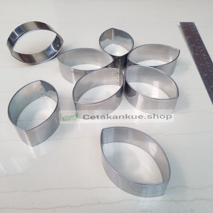 

Cetakan Kue Ring Roti Daun Atau Ring Roti Oval Runcing Bahan Stainless