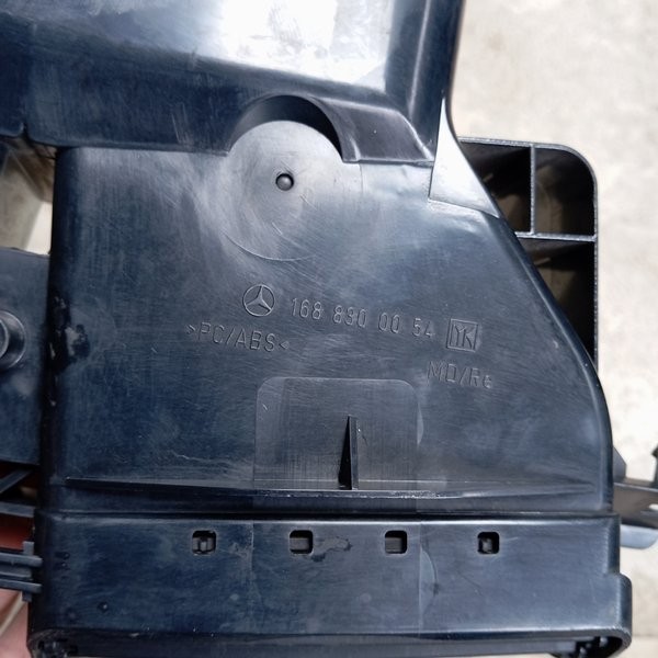 Kisi Kisi Grill Gril Ac Mercedes Benz Mercy A 140 A140 W168 Bagian Tengah Asli Original Copotan