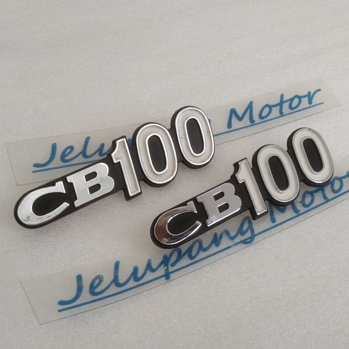Emblem Logo Box Aki Cover Samping Honda CB100 K1 CB 100 sepasang besi