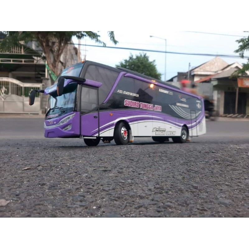 miniatur bus sjm trans Ratu Maher full lampu leed