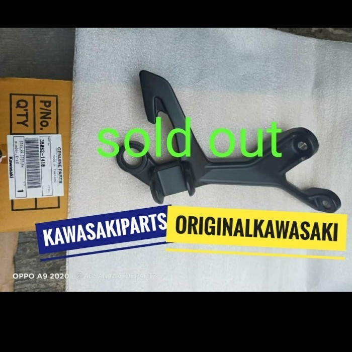 Footstep Foot Step Belakang Kanan Ninja 250 Fi 2018 Original