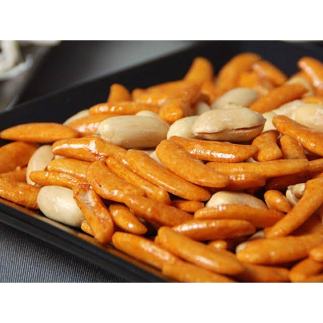 

KAMEDA NO KAKINOTANE 200 gr RICE CRACKERS SNACKS JAPAN NON HALAL