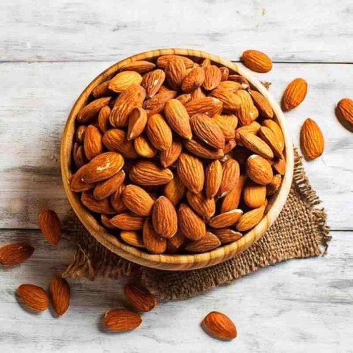 

Kacang Almond Kupas 500GR Utuh Raw Almond Panggang Nuts Almon Roasted