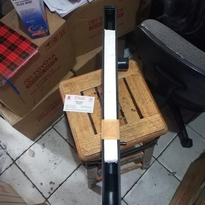 Upper Tank Radiator Innova Fortuner Hilux Bensin
