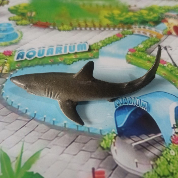 

MINIATUR IKAN HIU MACAN TIGER SHARK 9 CM J10 MAKET DIORAMA HEWAN LAUT