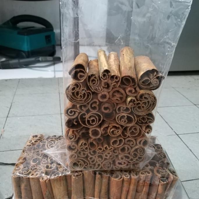 

Kayu Manis / Cinnamon Stick 1kg ZM