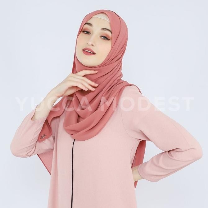 Crystal Hijab Pashmina Crinkle Chiffon Safaa Blush - Yucca Modest