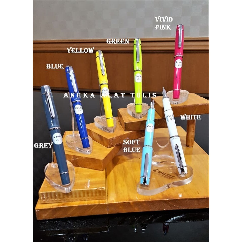 

Pilot Prera Solid Color Fountain Pen / Pena Fpr-3Sr