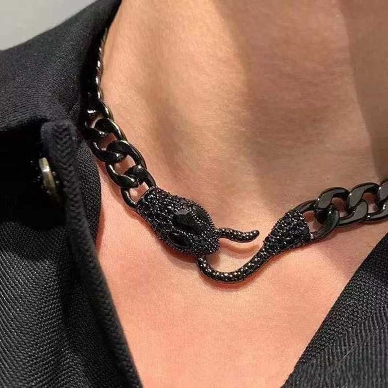 Men's Cuban Gun Black Snake Necklace Medusa Snake-Shaped Necklace