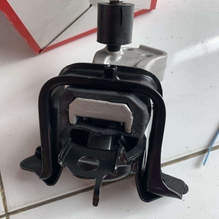 Engine Mounting Kanan Vios 2003-2006,