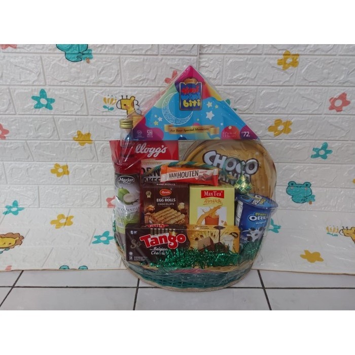 

Limited! PARCEL LEBARAN 2021 2 ISI 8 MACAM MAKANAN SIRUP MARJAN TERMURAH New