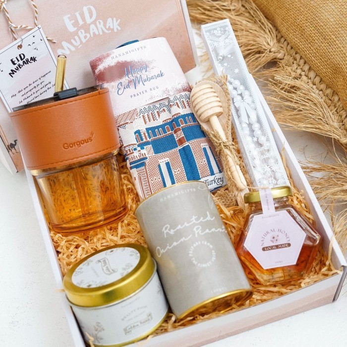 

Limited! Hampers Idul Fitri/Parcel Lebaran/Eid Mubarak 2023 - Aromatherapy set - Syirah packet New