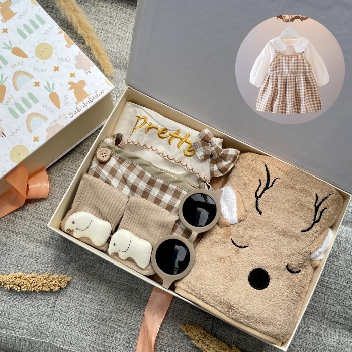 

Bidoo 3 Exclusive Hampers Baby Girl Kado Bayi Perempuan