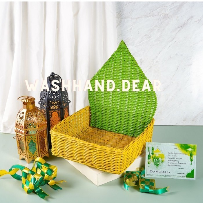 

Parsel Lebaran - Rattan Parcel Kubah - Tempat Hampers Ramadhan